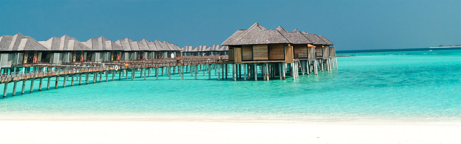 partir aux maldives pour la plage au sable d'oré